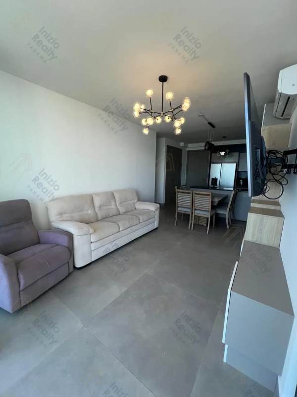 Modern kitchen with granite countertops, appliances and ample storage in Victory Wellness Panama