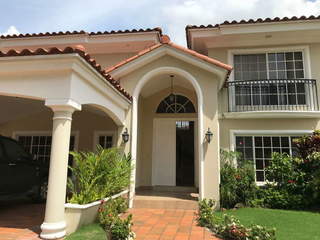 House for Rent in Costa del Este - 3 bedrooms