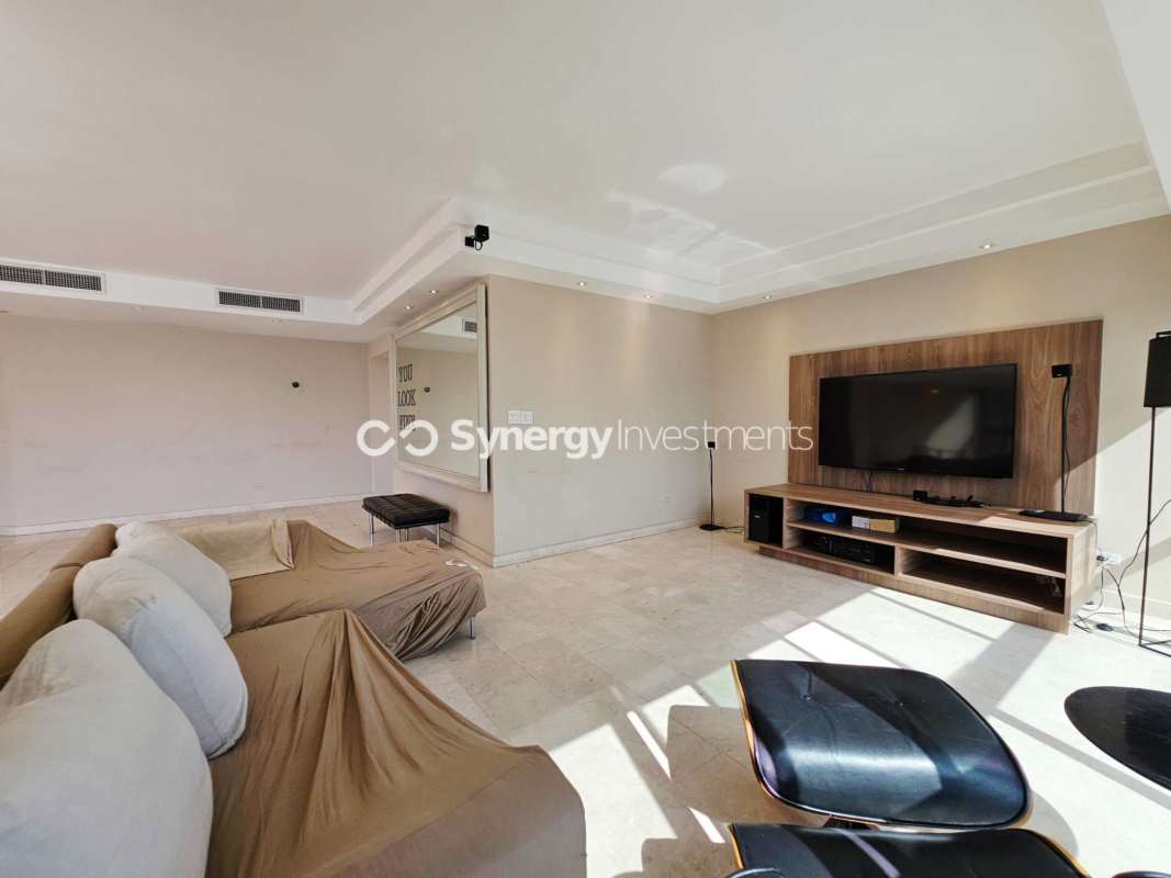 Luxury master bedroom with ocean view, marble floors, walk-in closet Punta Pacífica Panama