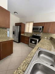 Apartment for Rent in Clayton - 2 bedrooms