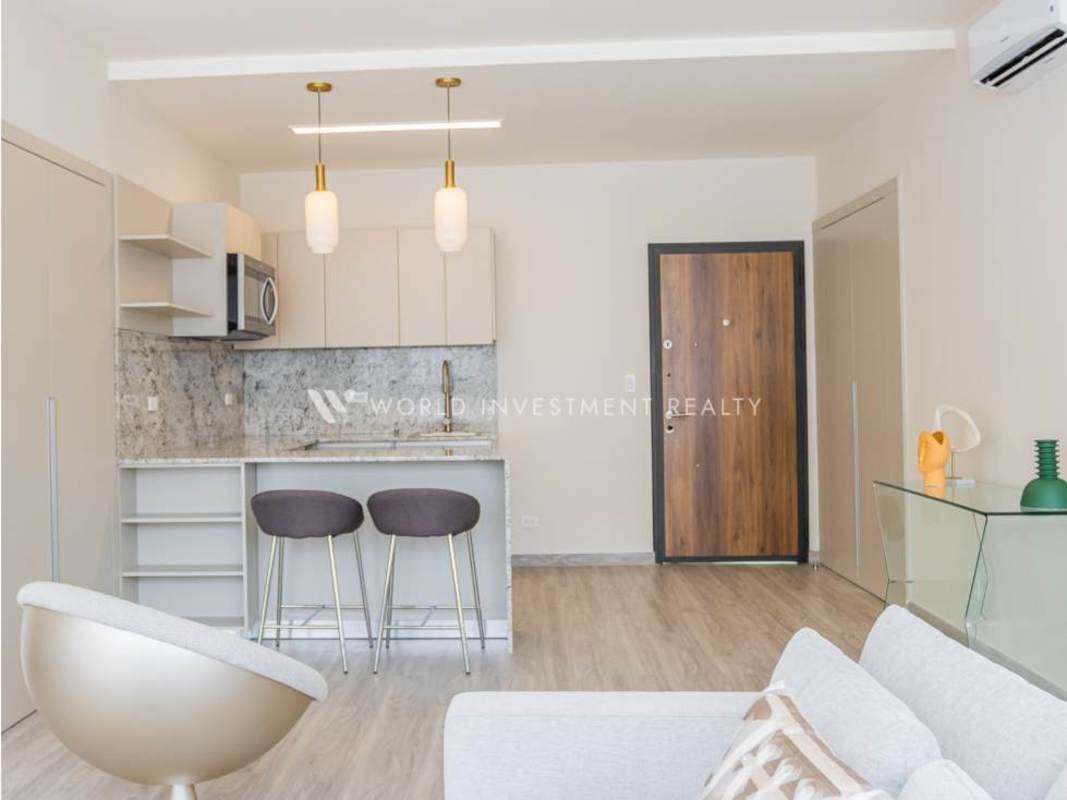 Professional business lounge meeting rooms at PH Arcadia Costa del Este