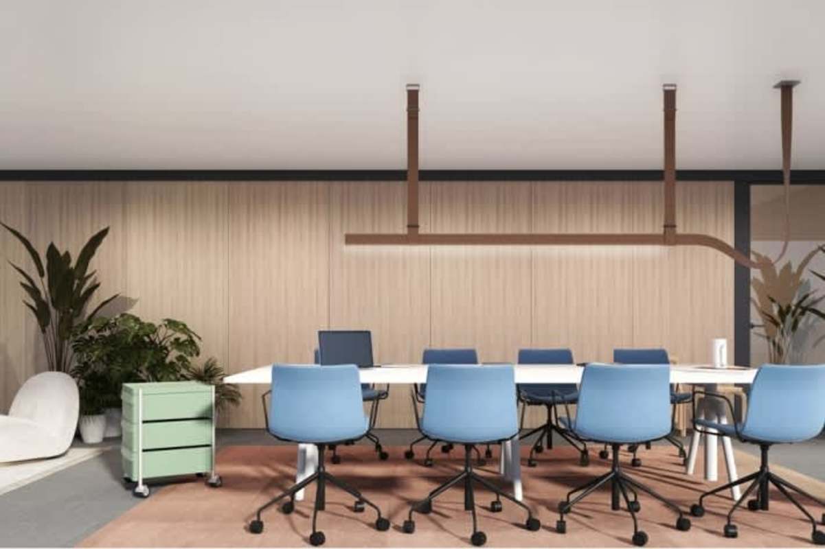 Rooftop infinity pool overlooking Panama skyline PH Bella Vista Central