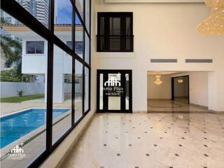 House for Sale in Costa del Este - 4 bedrooms