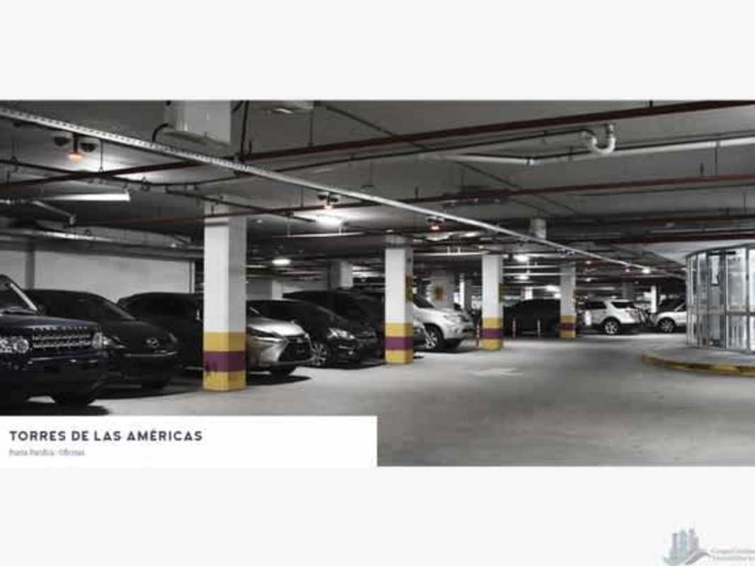 Corporate restroom with granite sink and tile in Torre Las Américas Panama