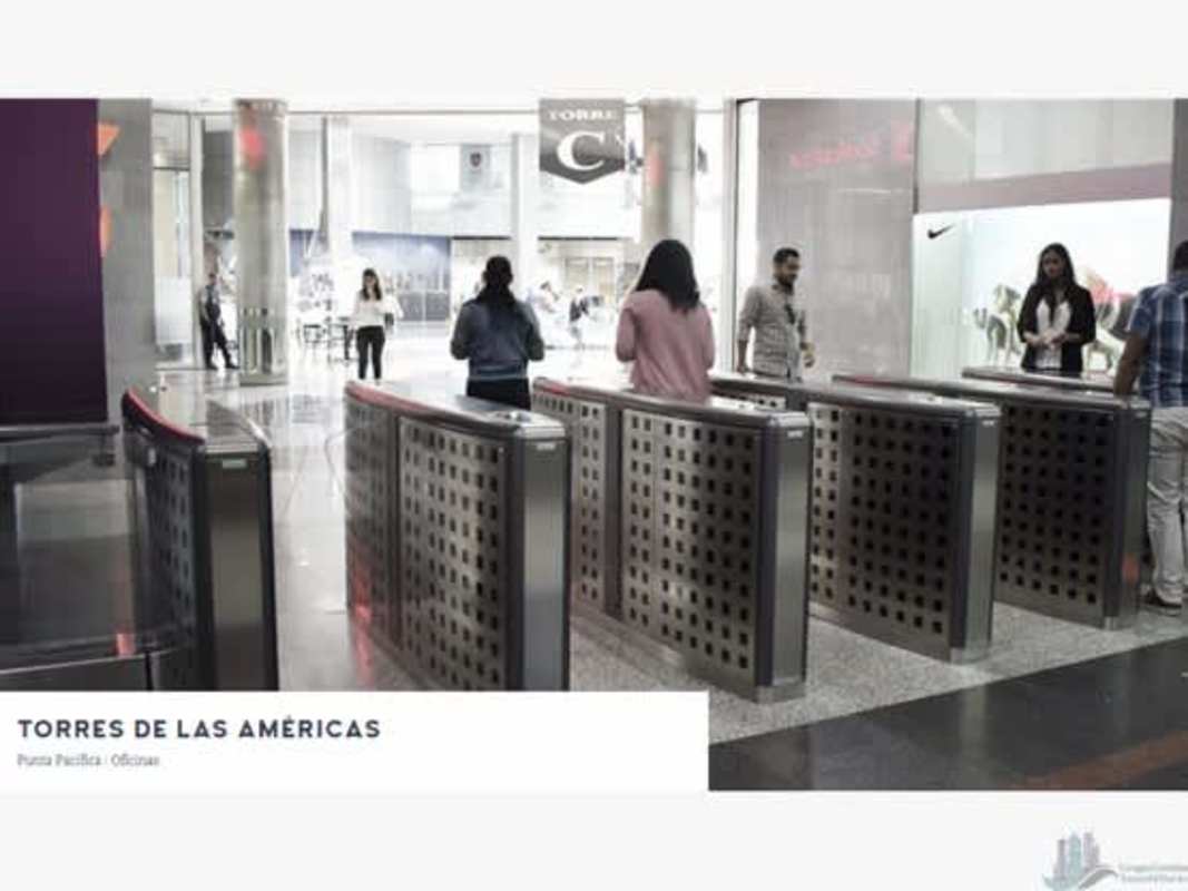 Lobby entry area with access control at Torre Las Américas business tower in Panama City