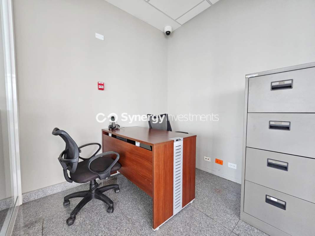 Furnished office room with ocean and skyline views PH BICSA Tower Panama