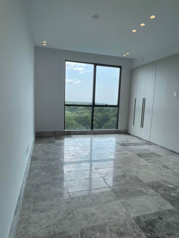 Luxury 3BR Sky Residences with Golf Views Santa Maria Panama