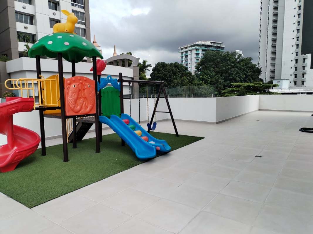 Modern gym with full equipment and natural light in PH Sky Swiss Panama City