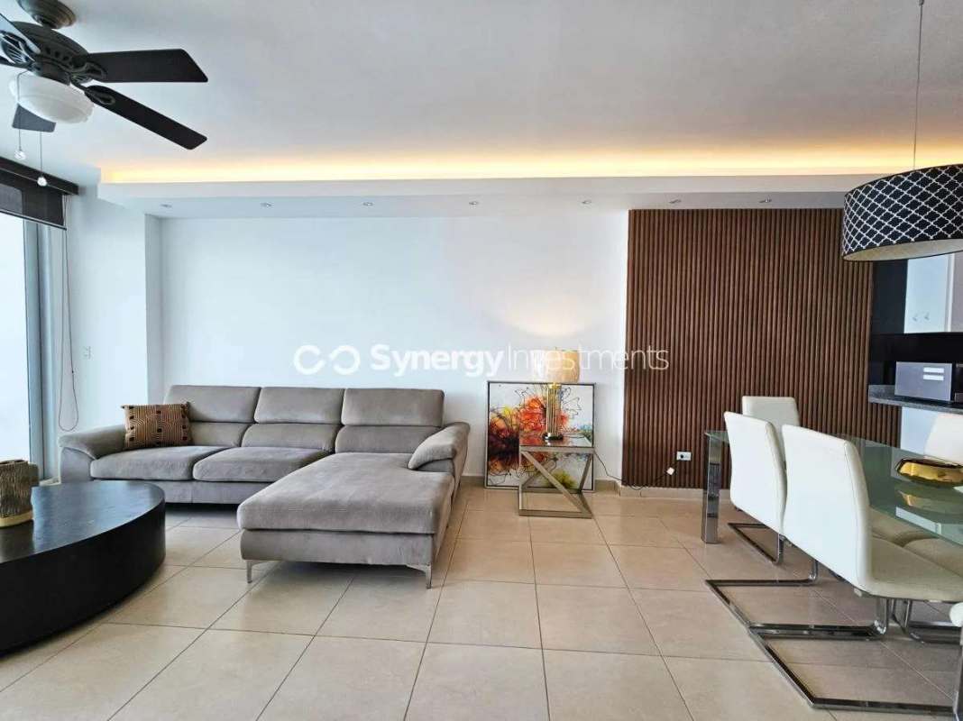 Fully furnished master bedroom, AC, ocean view windows PH BICSA luxury apartment Avenida Balboa Panama