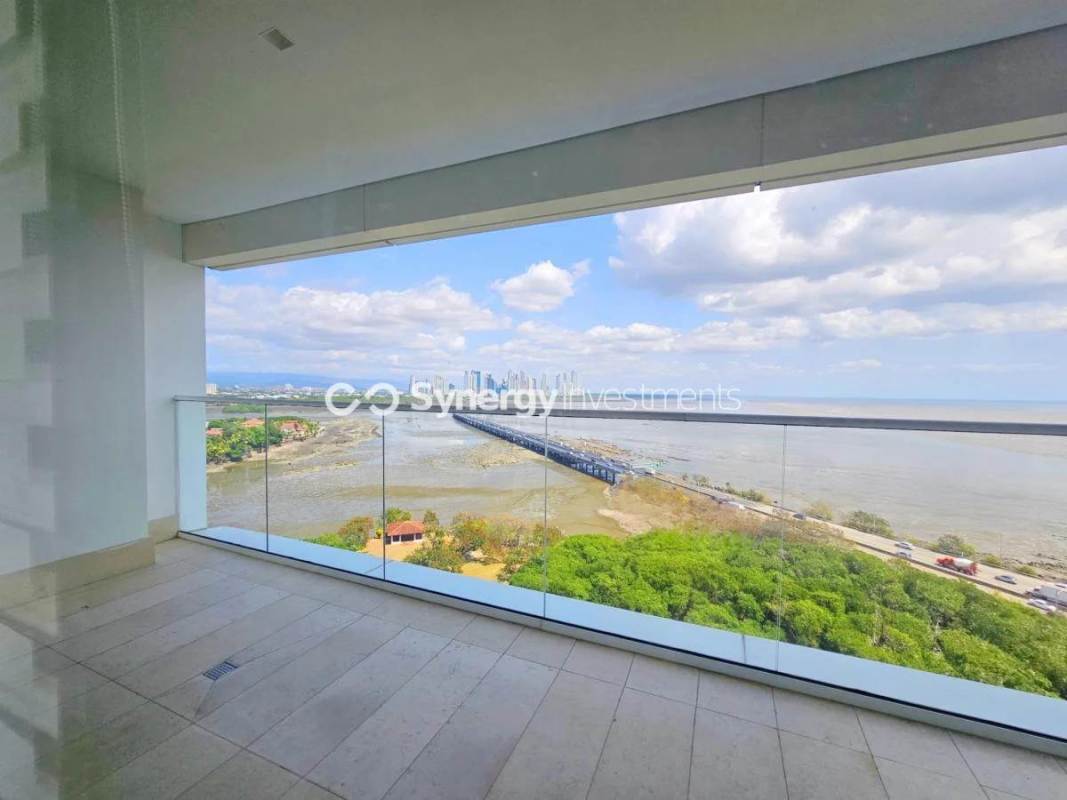 Luxury 3BR Oceanfront Condo Windrose Coco del Mar