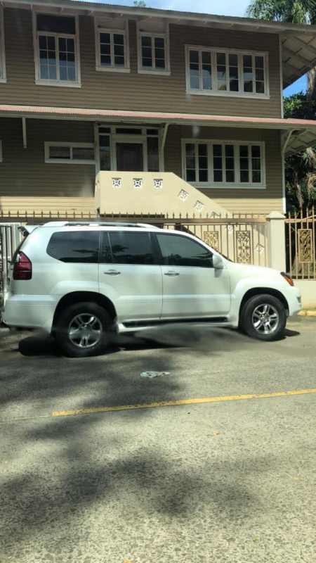 Spacious Duplex 10BR 8BA Twin Towers House in Clayton Albrook