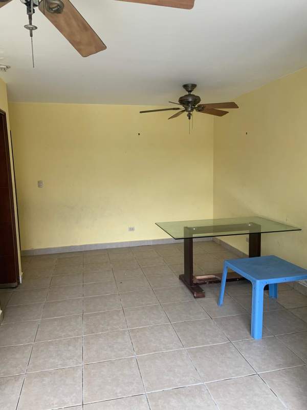 Bank-Owned 3BR Condo PH Green Bay Costa del Este