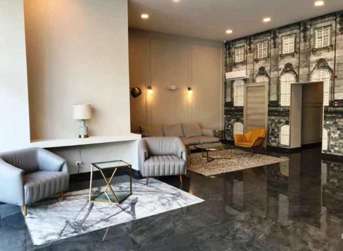 Modern open-plan living room with large window balcony at PH Venezia Tower El Carmen Panama