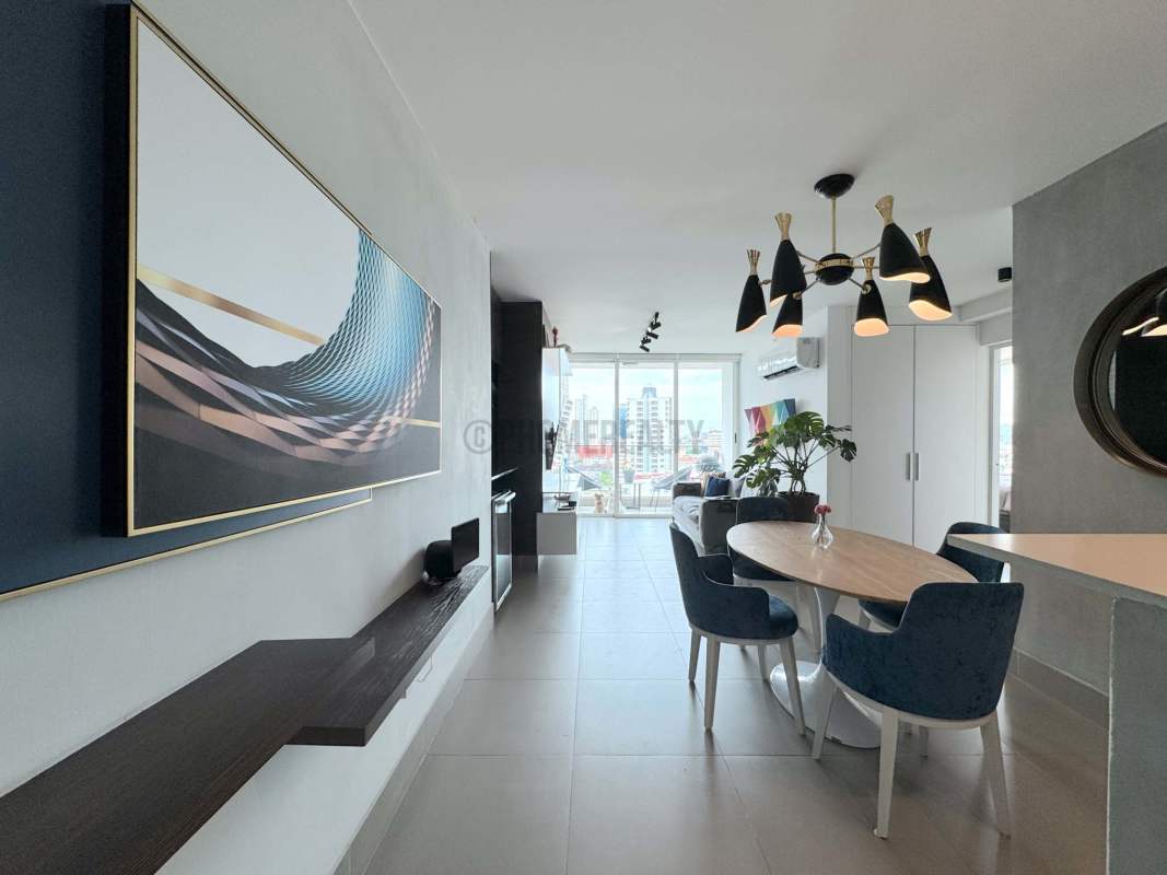 Luxury 2BR Apartment with Balcony Bella Vista Panama