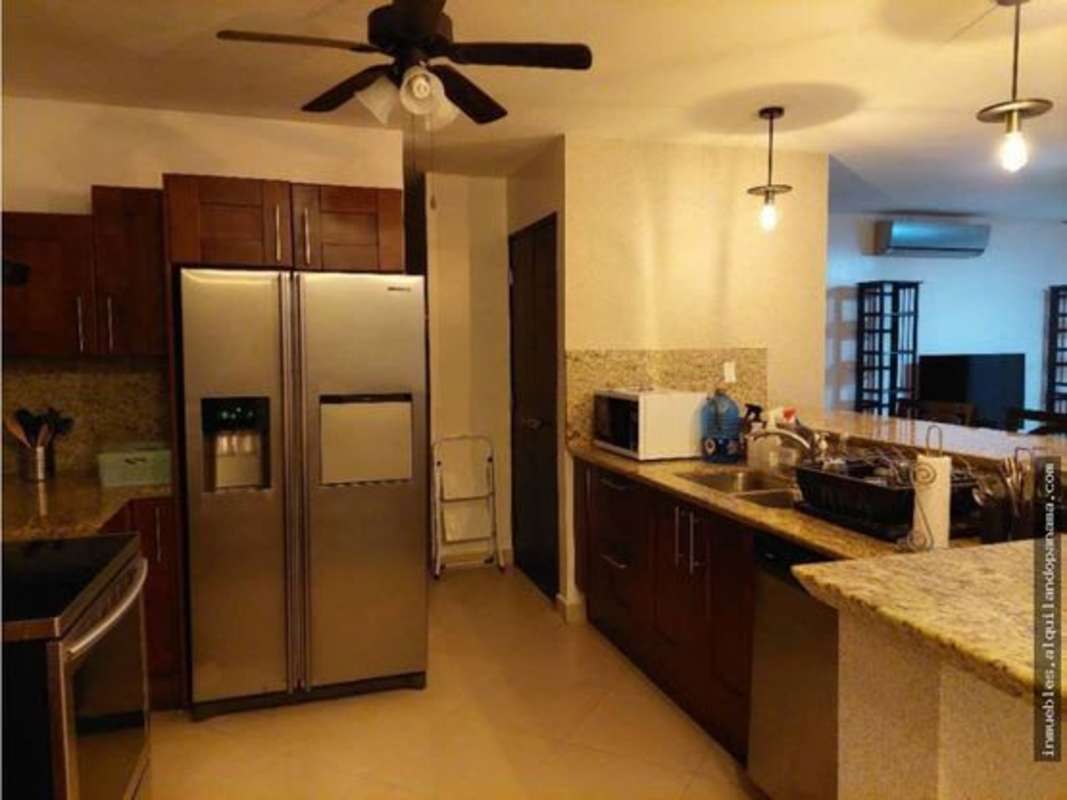 Furnished 2BR 2.5BA Apartment for Rent at PH Embassy Club Clayton