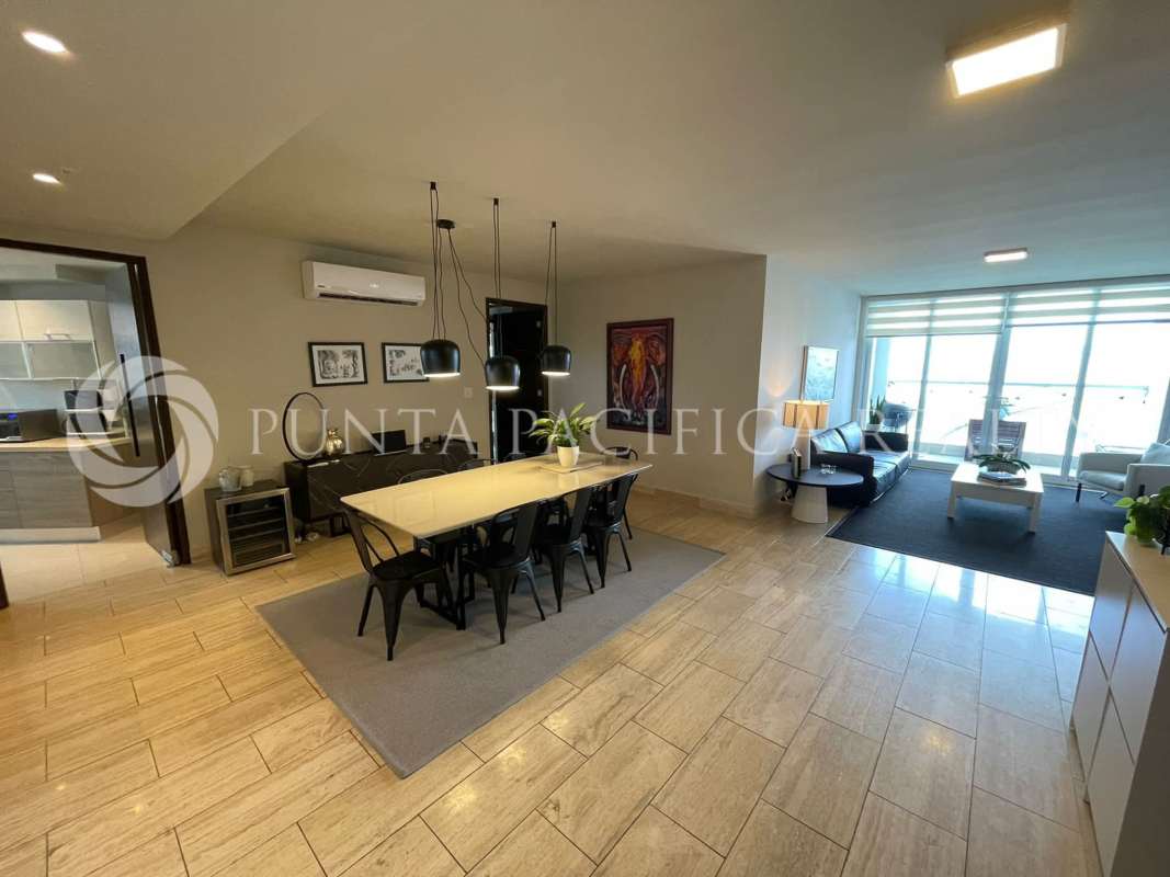 Kids bedroom with large window city views, modern furnishing in PH Regent Costa del Este Panama