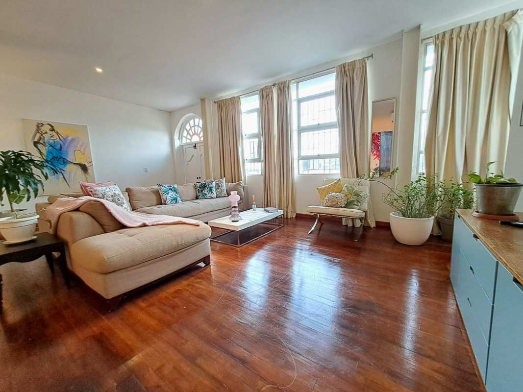 Casco Viejo 69m2 Loft Studio in Historic Building