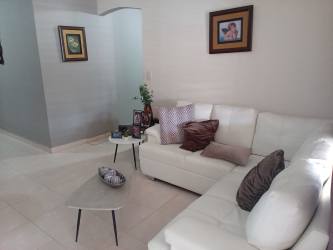 Spacious backyard with patio, garden space and storage in Barrio Colón Panama