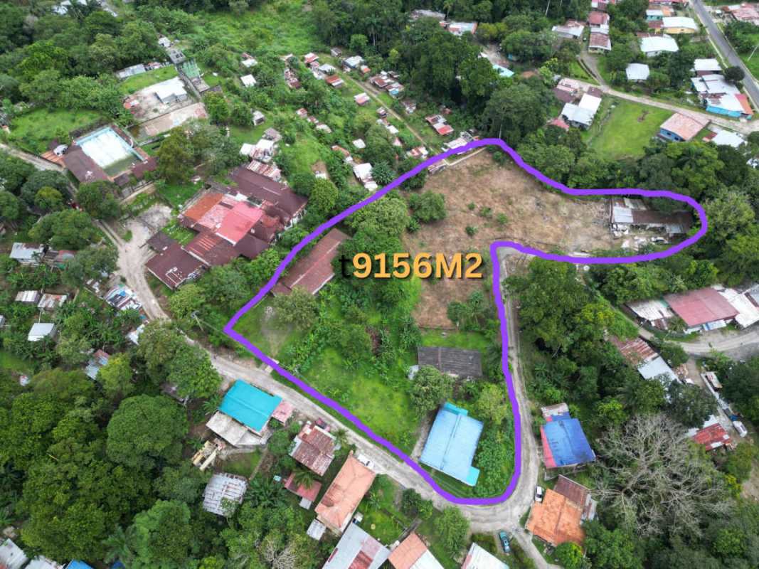 Rural land perfect for housing or business in Las Cumbres Panama City