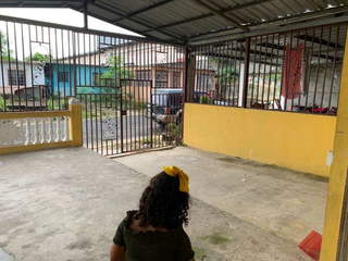 House for Rent in 24 de Diciembre - 4 bedrooms