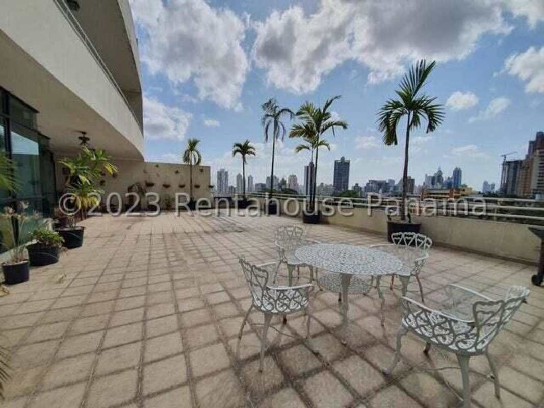 Spacious 3BR Apartment with Terrace in PH Oceania Edison Park