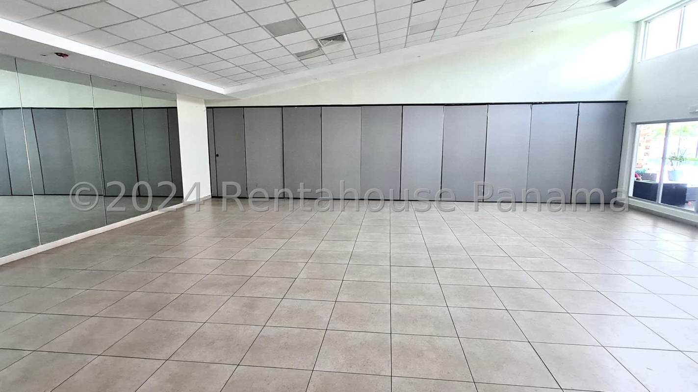 3BR Duplex House for Sale PH Alpes Brisas del Golf Panama in - View 12