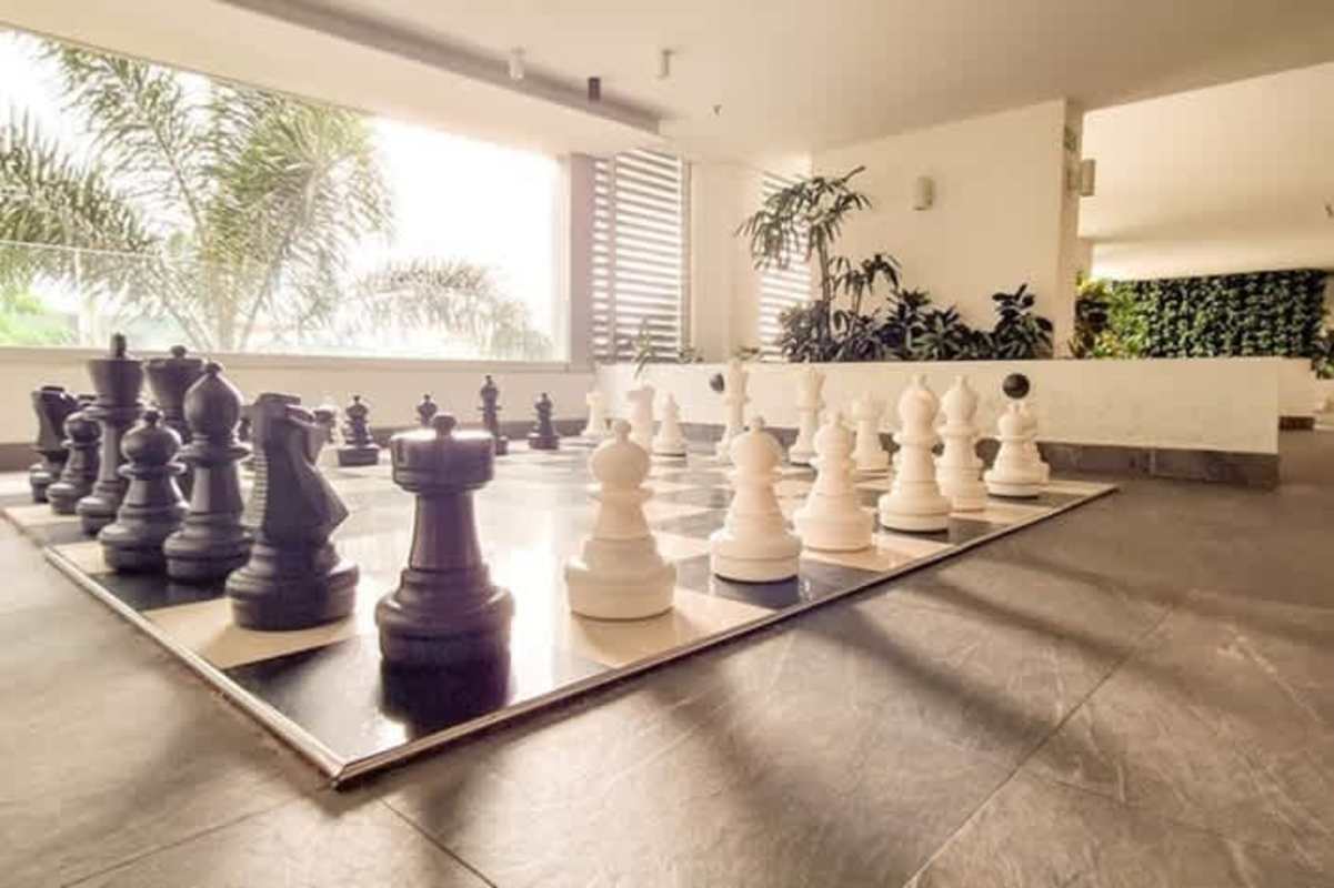 Recreation room with giant chessboard at PH Green View Panama City