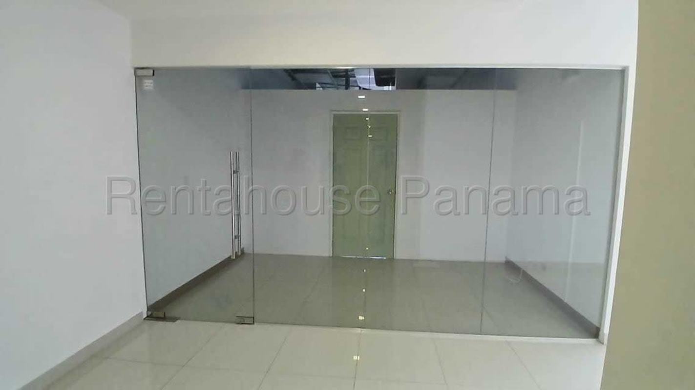 Modern 44m² Office in RBS Tower Punta Paitilla Ave Balboa
