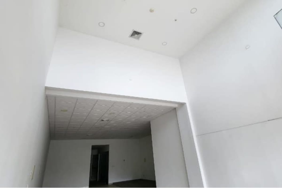 Retail & Warehouse Units for Rent Plaza SmartFit Versalles Juan Díaz