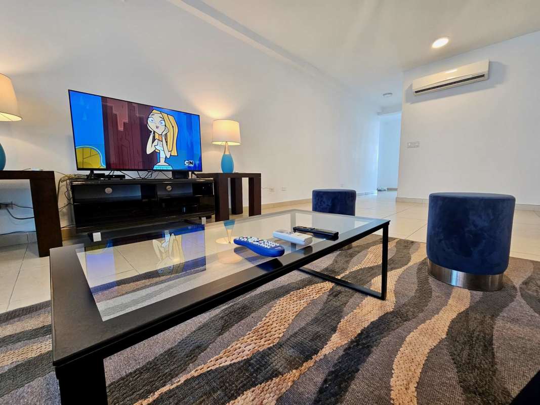 Kitchen with granite countertops and appliance space in Punta Pacífica rental Pacific Point