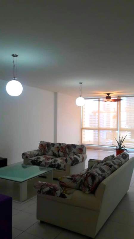 3BR Condo with Balcony PH Bella Vista Park Avenida Balboa