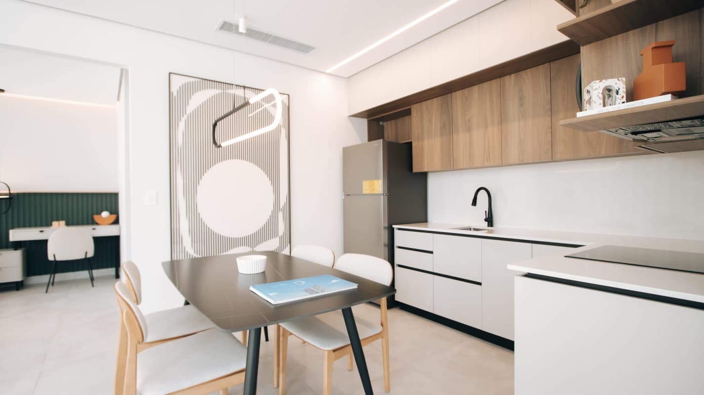 Sky lounge and infinity pool terrace in Generation Tower Costa del Este - luxury amenities condo