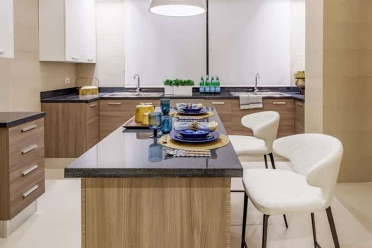 Bright luxury living area with marble floors panoramic ocean views PH Pacific Point Punta Paitilla Panama