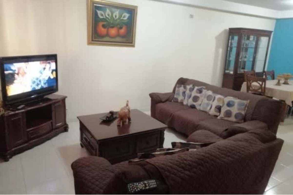 No commission rental house kitchen granite countertops appliances Panama Cerro Viento