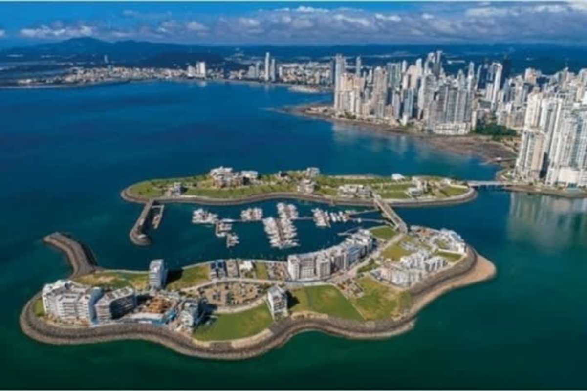 817m² Oceanfront Lot for Luxury Villa Ocean Reef Islands Panama