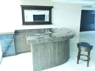 Apartment for Sale in Costa del Este - 3 bedrooms