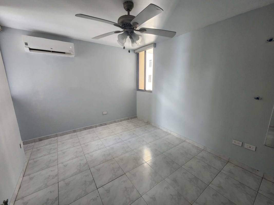 Fully equipped condo gym with large windows Punta Paitilla Panama