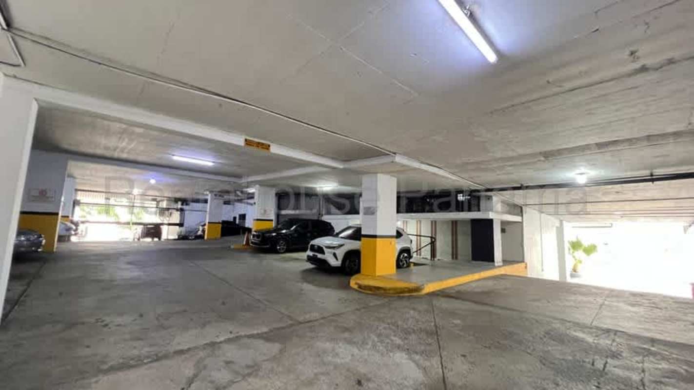 Equipped kitchen granite countertops appliances PH Coco del Mar