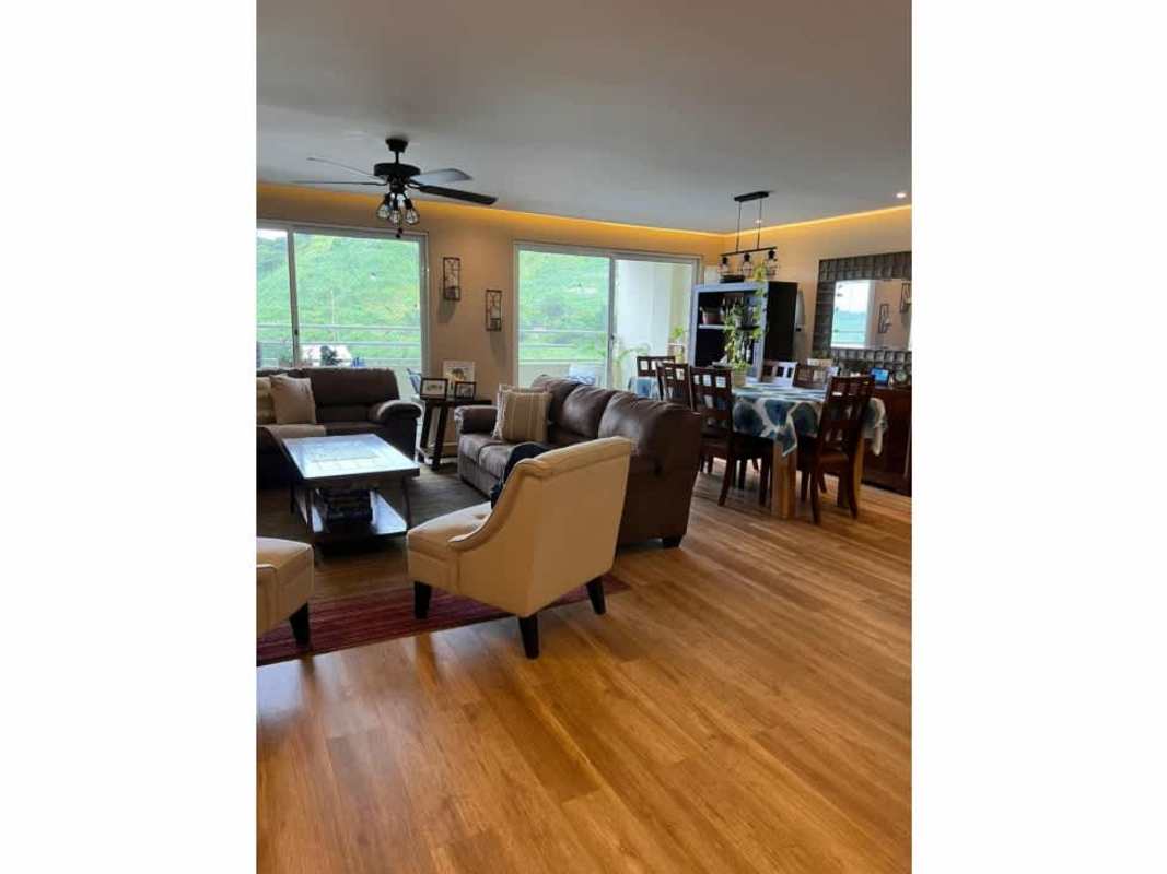 Spacious 4BR Apartment PH Altamira Gardens Centennial