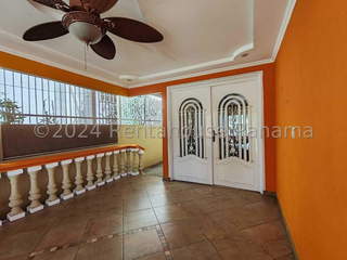 House for Sale in Villa Zaita - 4 bedrooms