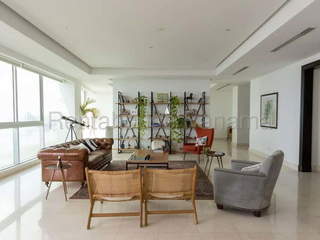 Penthouse Apartment for Sale in Costa del Este - 4 bedrooms