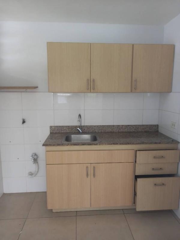 One-Bedroom Apartment with Parking Parque Lefevre