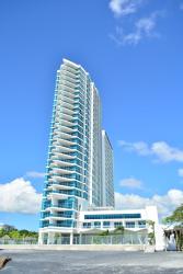 Infinity swimming pool overlooking Pacific Ocean at PH Royal Palm Playa Gorgona Panama