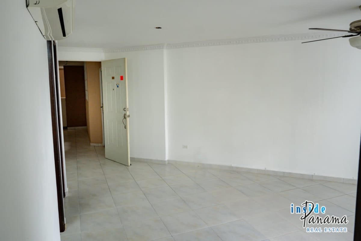 Functional kitchen with cabinets, tile backsplash, window PH Llano Bonito Panama