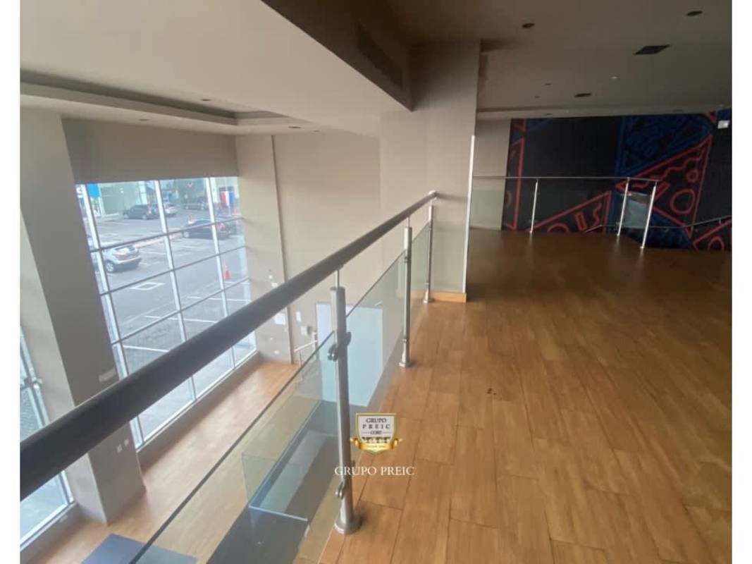 Spacious mezzanine overlooking retail area commercial plaza Via Fernandez de Cordova Panama