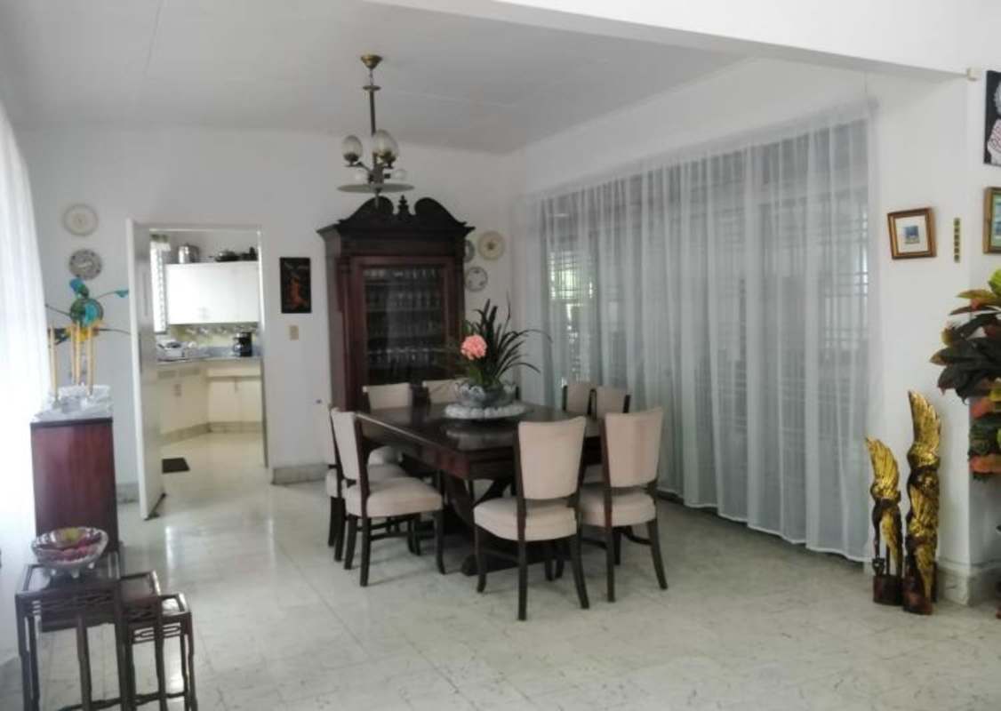 Open plan living dining with marble floors in oceanfront house for sale Coco del Mar Panama