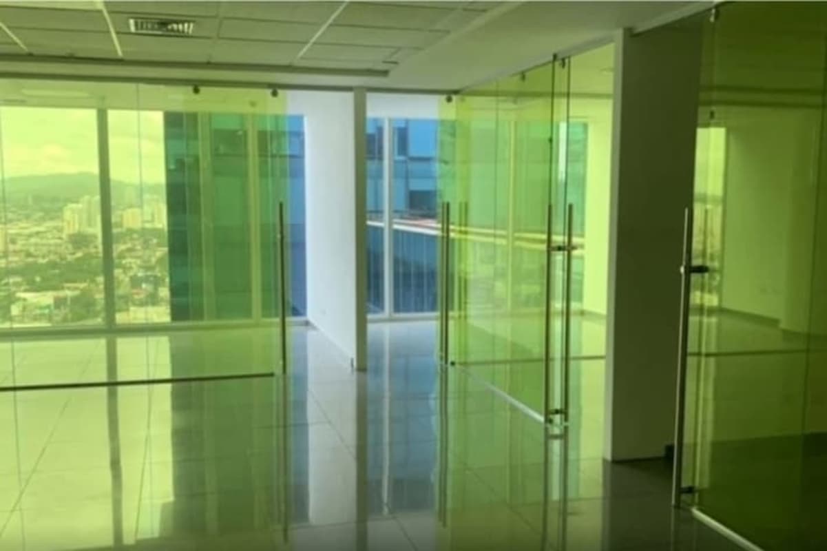Executive office space with glass walls PH BICSA Financial Tower Punta Pacífica Panama
