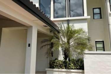 Laguna Townhome 5BR Private Pool Buenaventura Coclé