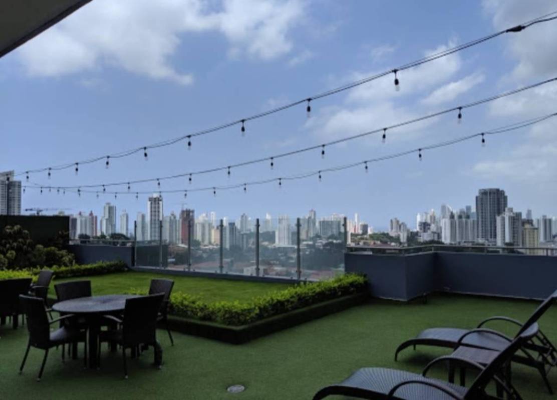 Sky lounge rooftop terrace city skyline PH Cosmopolitan Tower Panama City