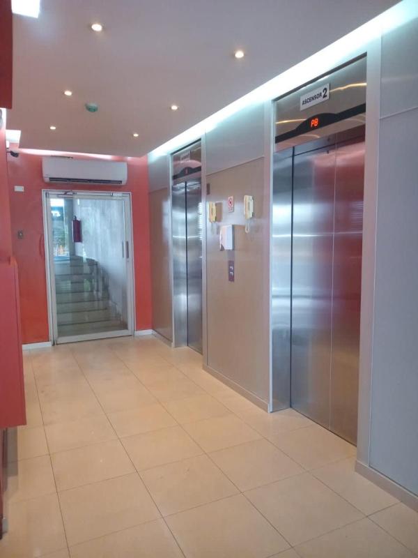 Large 4BR Apartment with City View in Dos Mares